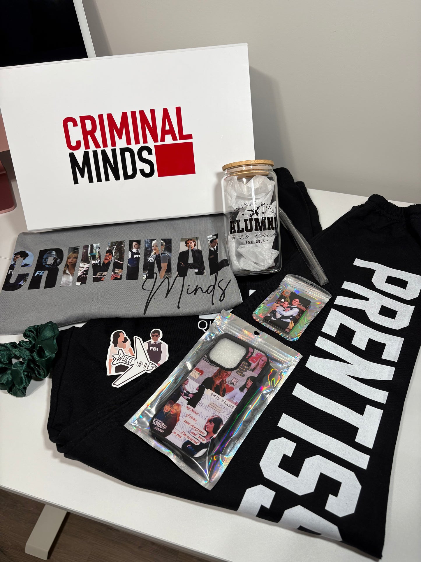 CRIMINAL MINDS MYSTERY BOX