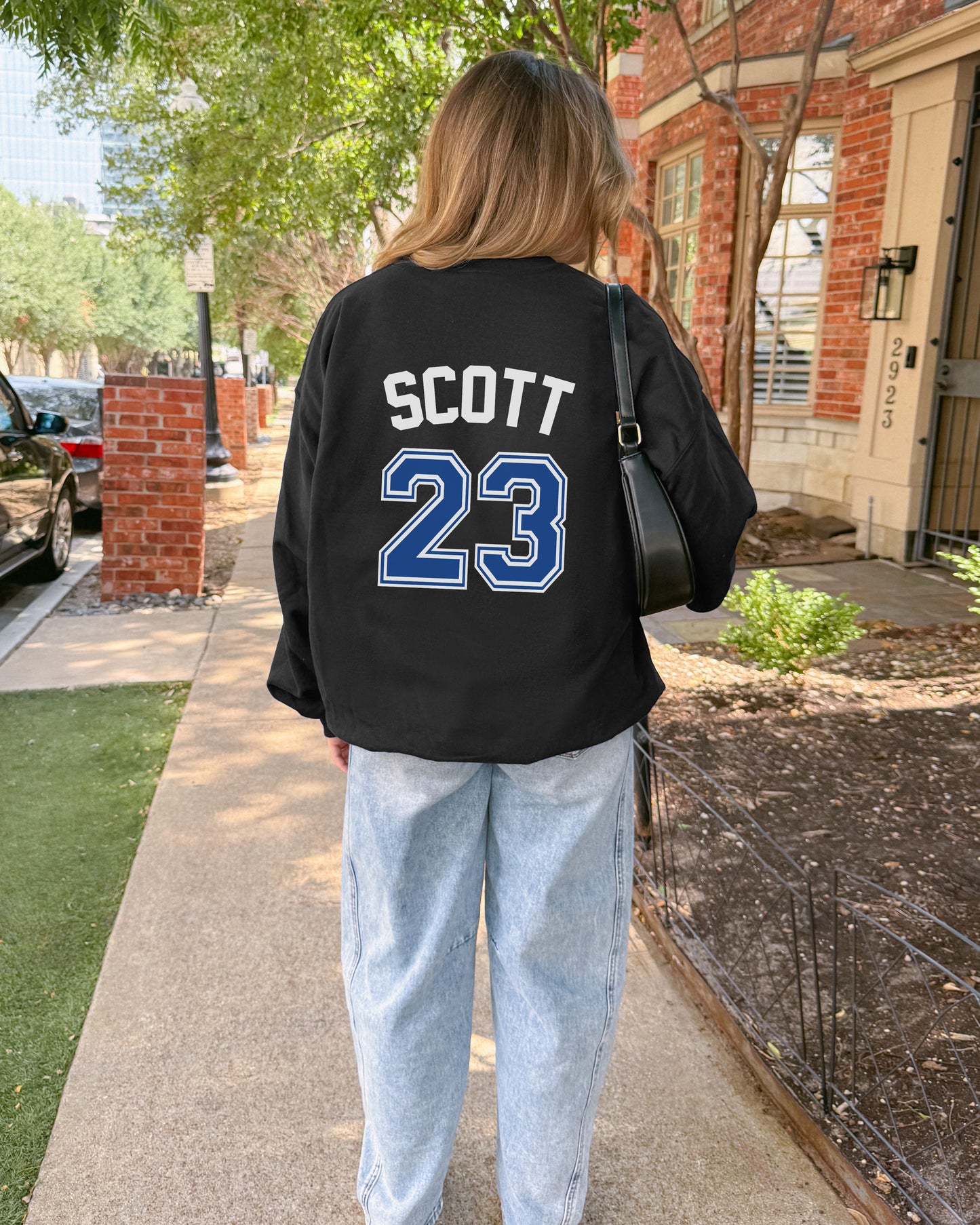 SCOTT 23