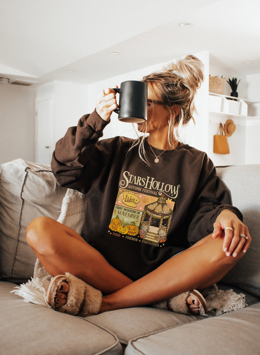 STARS HOLLOW AUTUMN GRAPHIC