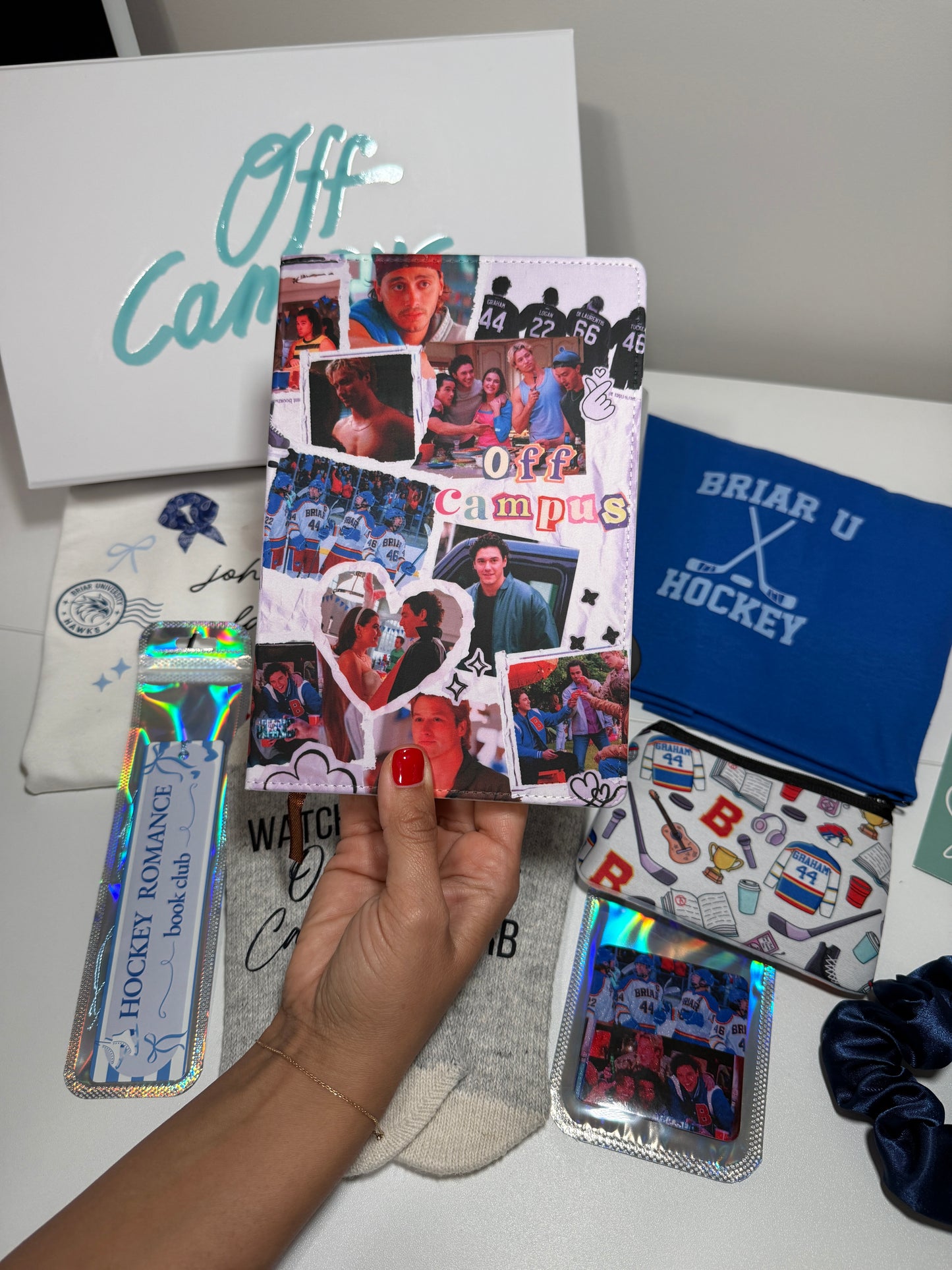OFF CAMPUS COLLAGE NOTEBOOK