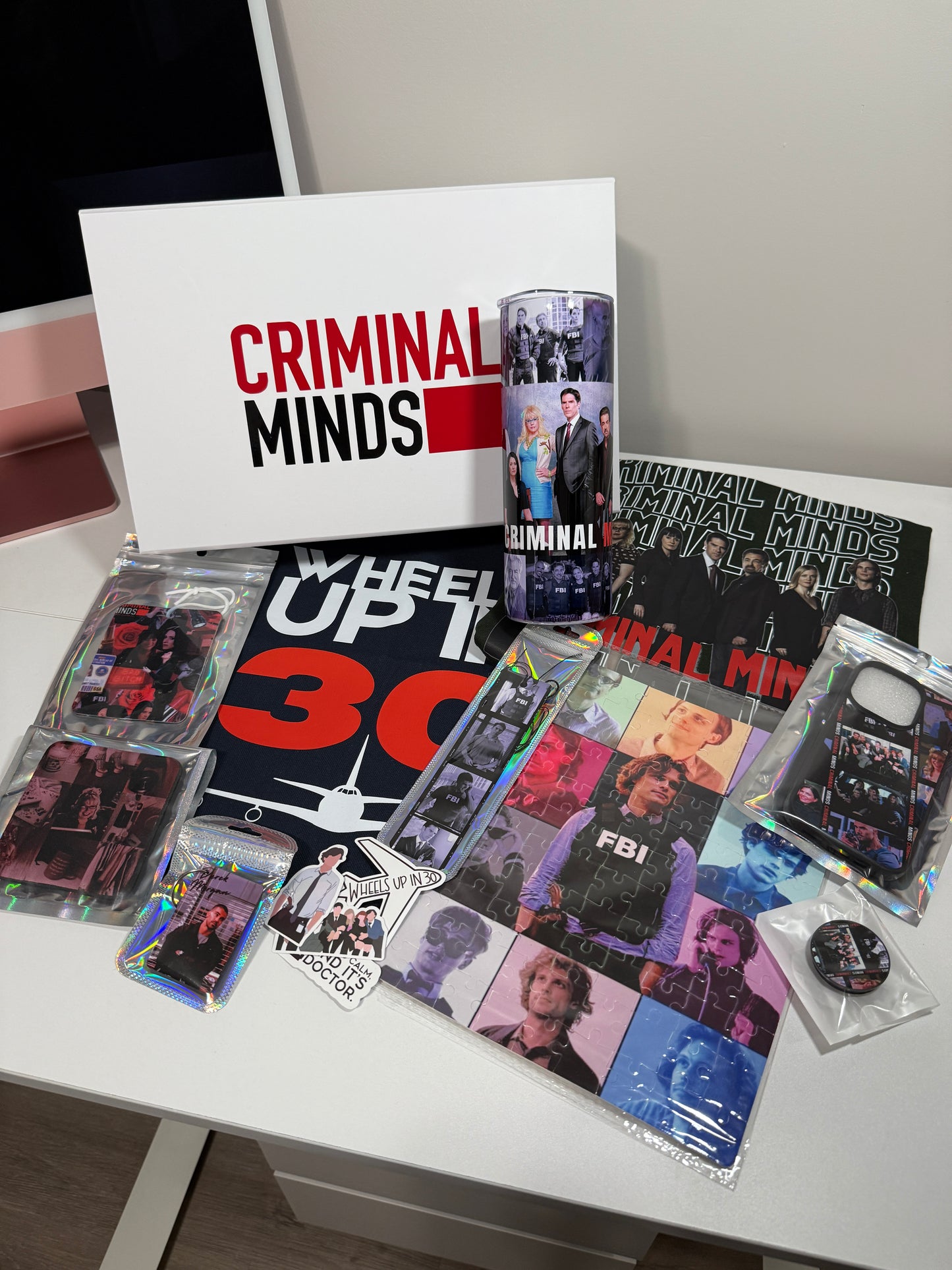 CRIMINAL MINDS MYSTERY BOX