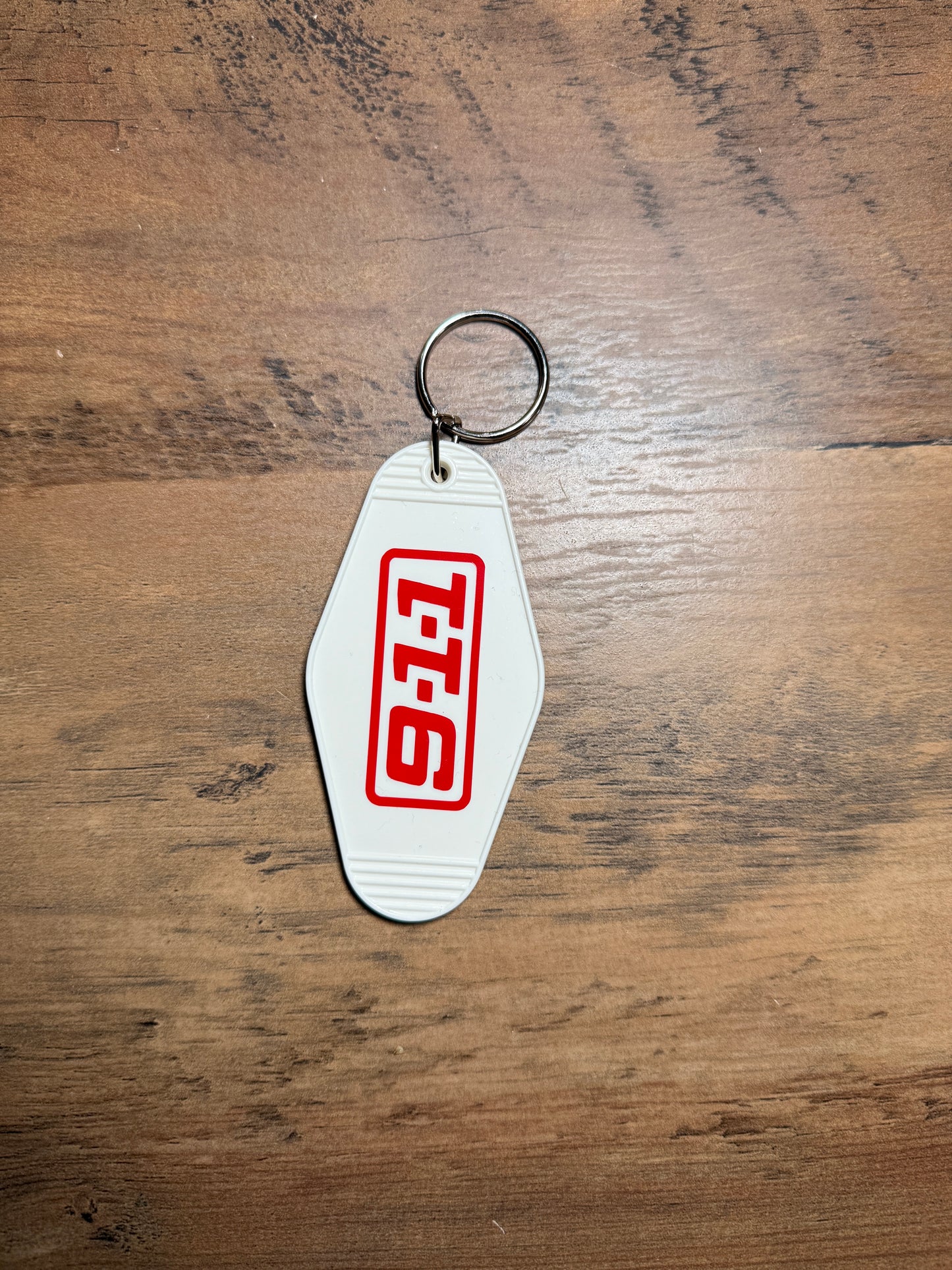 STATION 118 KEYCHAIN