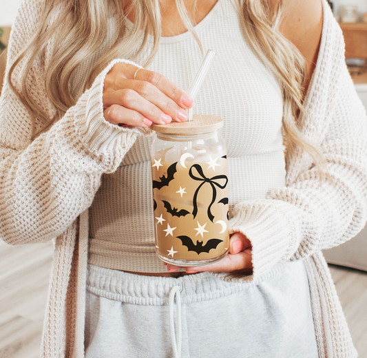 BATS AND BOWS GLASS CUP