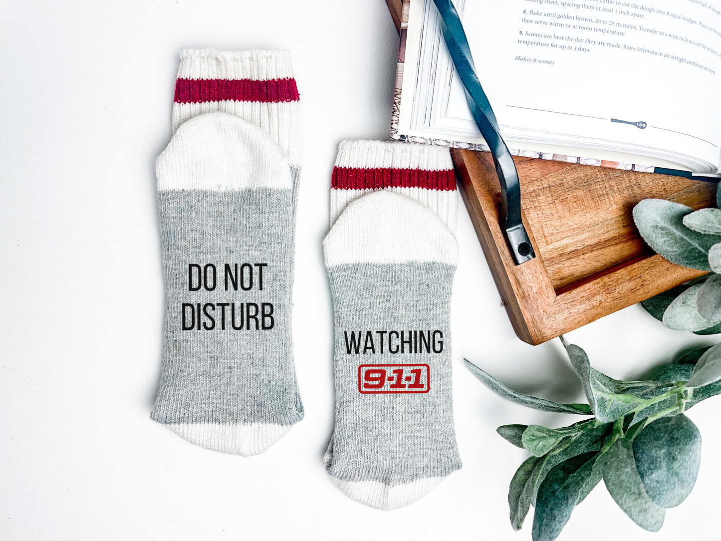 WATCHING 911 SOCKS